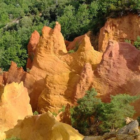 Logement D'Exception Pres Du Colorado Provencal Dans Une Residence Au Calme Avec Piscine Offrant Une Vue Imprenable Sur Le Luberon Depuis Sa Terrasse Viens Eksteriør billede