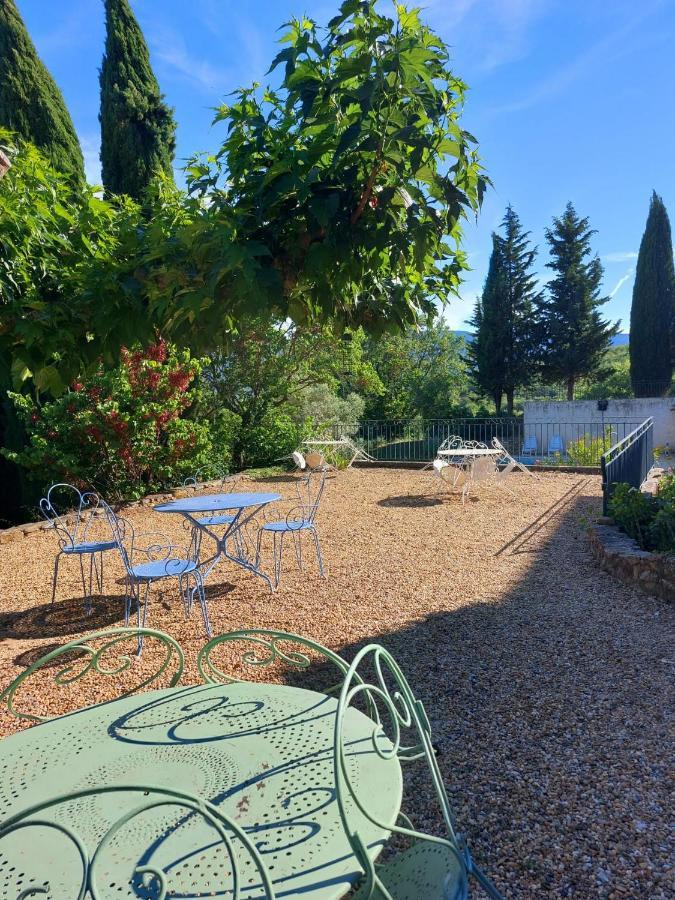 Logement D'Exception Pres Du Colorado Provencal Dans Une Residence Au Calme Avec Piscine Offrant Une Vue Imprenable Sur Le Luberon Depuis Sa Terrasse Viens Eksteriør billede
